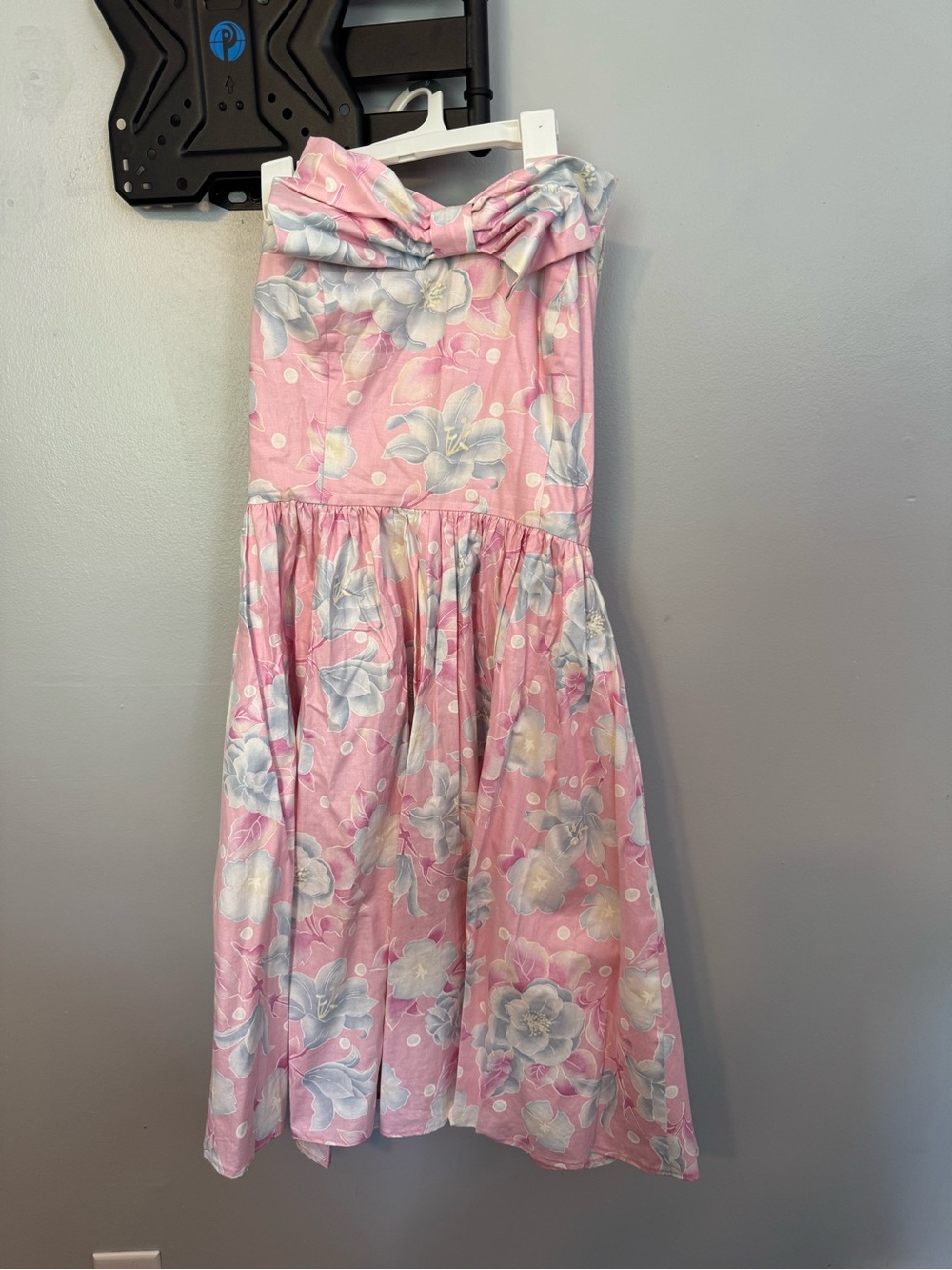 Vintage 1960s Strapless Pink Floral Sundress